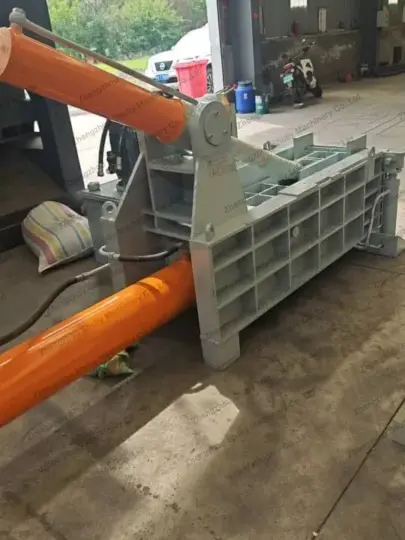 100 Ton Metal Briquette Machine Delivered To Albania 2 Custom metal baler