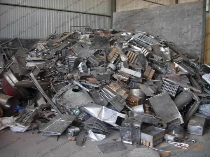 Penghancur logam kecil efisiensi tinggi untuk daur ulang limbah 3 Daur ulang limbah