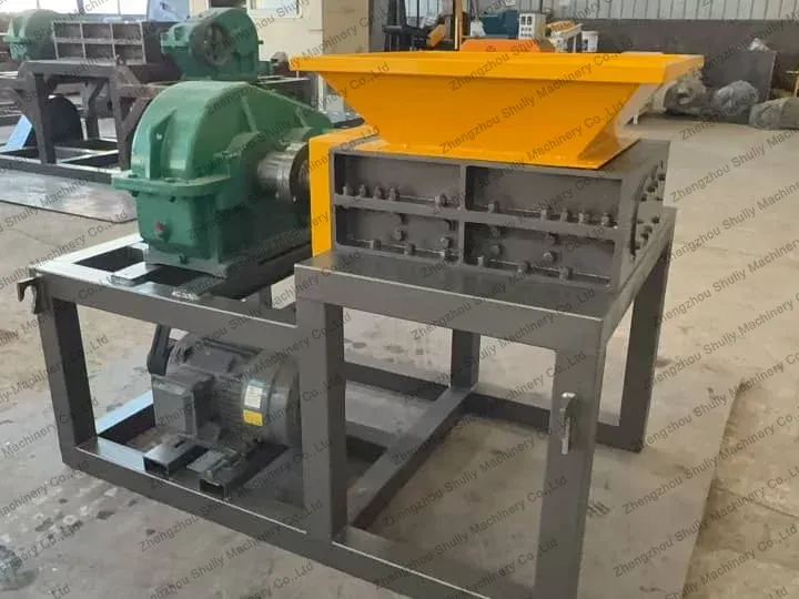 Penghancur logam kecil efisiensi tinggi untuk daur ulang limbah 1 Penghancur limbah