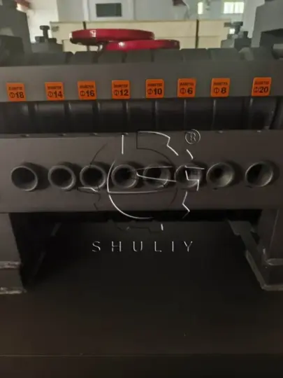 Rebar straightening machine detail