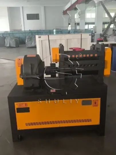 Scrap rebar straightening machine