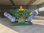 continuous auger flight forming machine
